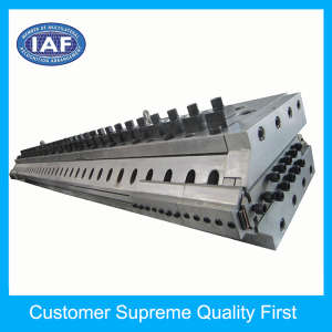 Plastic Mould Making 2800mm Long Width Plastic Extrusion Mould